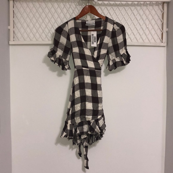 Urban Outfitters Dresses & Skirts - Urban Outfitters Wrap Dress